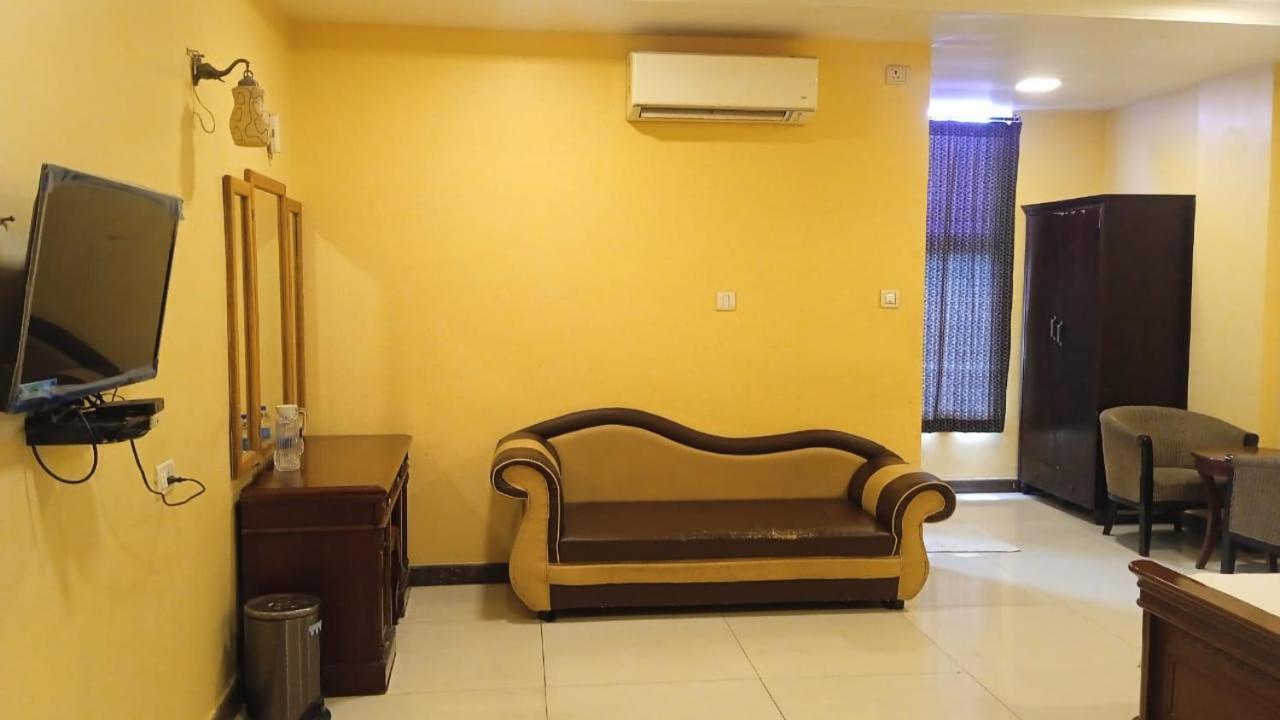 Hotel Sriannamalaiyar Residency Vellore Exterior foto
