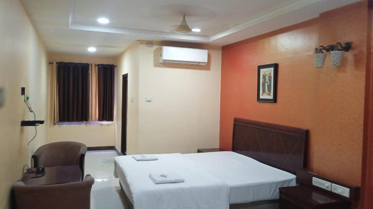 Hotel Sriannamalaiyar Residency Vellore Exterior foto
