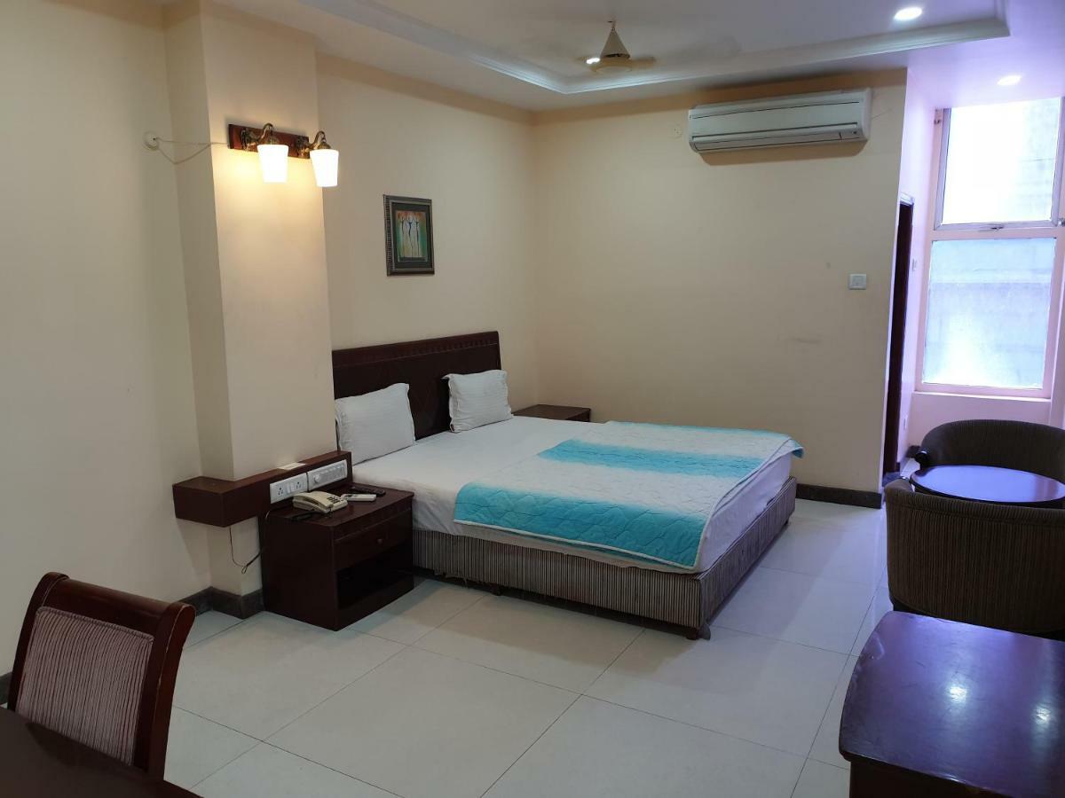 Hotel Sriannamalaiyar Residency Vellore Exterior foto